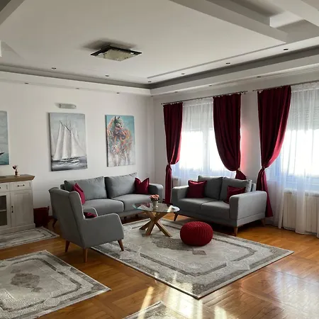 Airport Sky Lux Ii Apartamento Belgrado