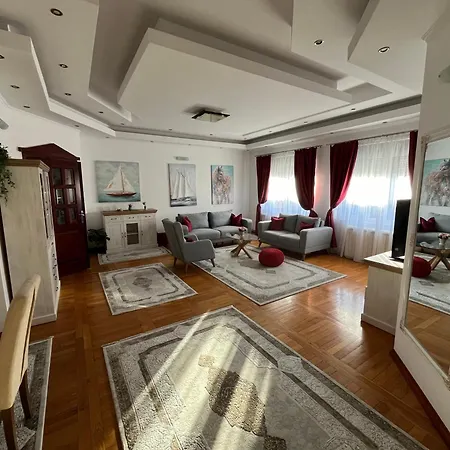 Apartamento Airport Sky Lux Ii *