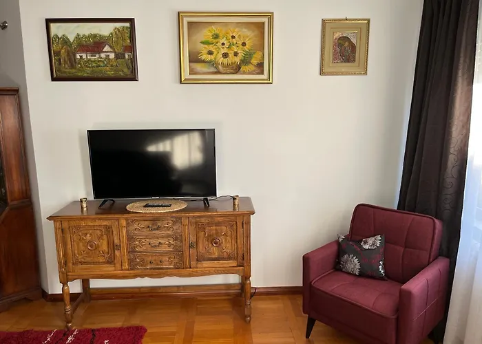 Апартаменты Airport Sky Lux Ii