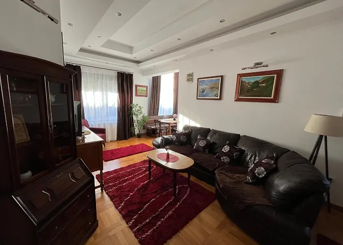 Airport Sky Lux Ii * Белград