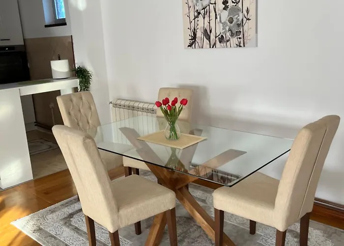 Airport Sky Lux Ii Белград